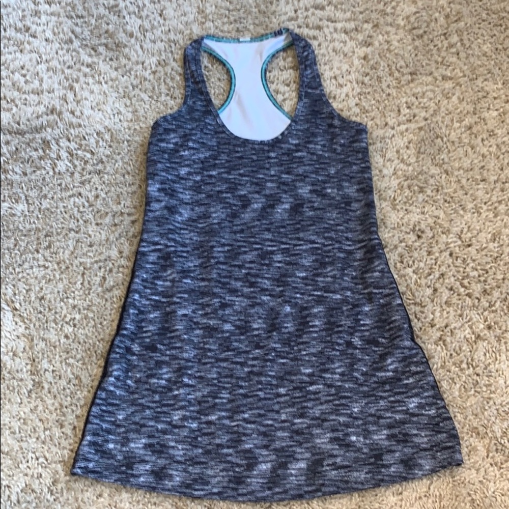 Lululemon tank top